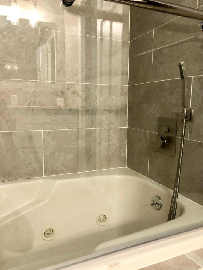 Amazing Poconos House . Sauna/Hot Tub/Private Pool East Stroudsburg Esterno foto