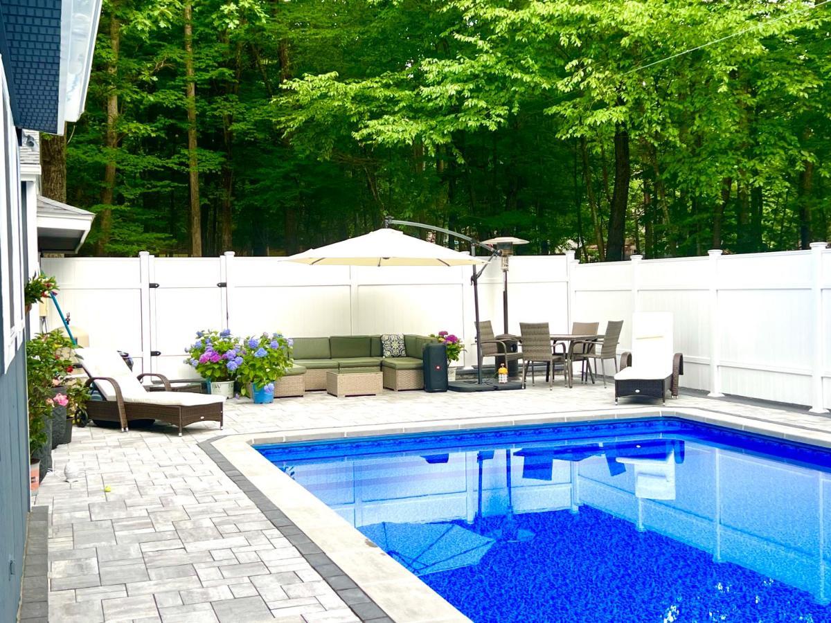 Amazing Poconos House . Sauna/Hot Tub/Private Pool East Stroudsburg Esterno foto